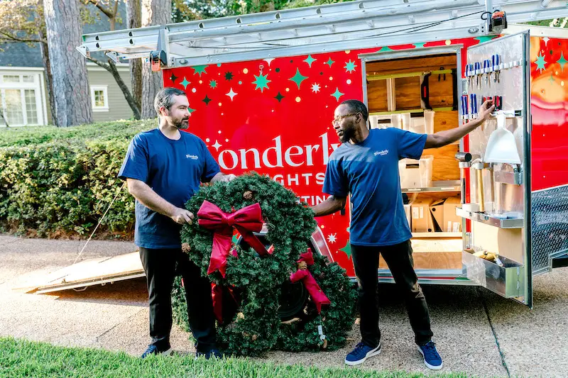 Wonderly Lights professional installation team